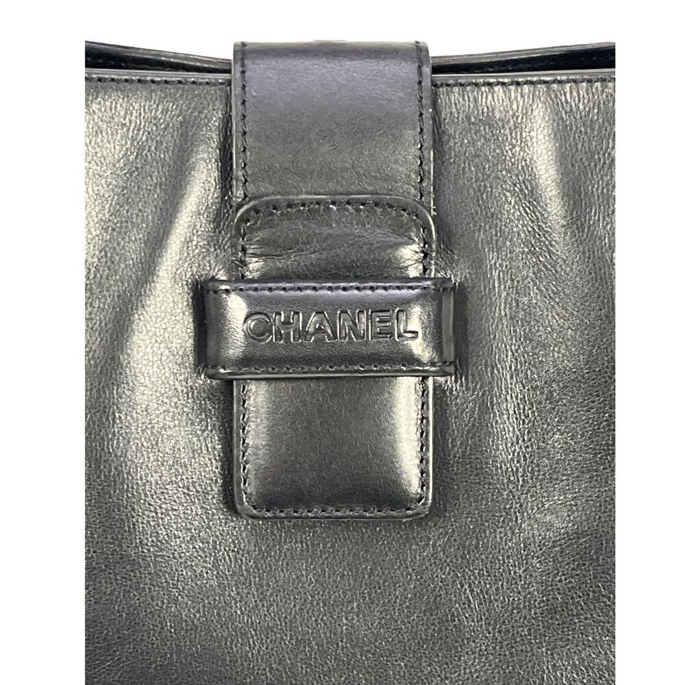 Chanel Black Leather Logo Tab Tote Shoulder Bag Vintage Made In Italy - Picture 2 of 16